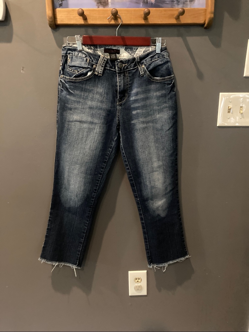 La blues size 8 pants excellent condition